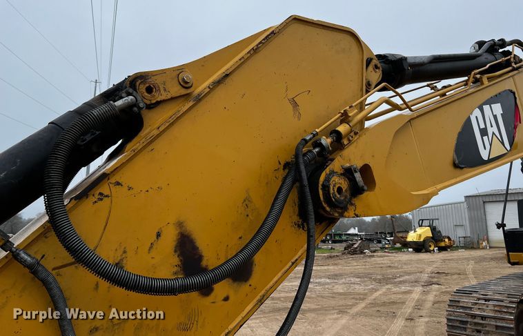 image for item DQ1983 2011 Caterpillar 336EL  excavator