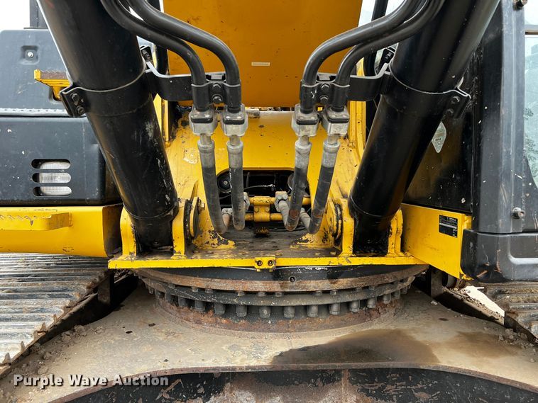 image for item DQ1983 2011 Caterpillar 336EL  excavator