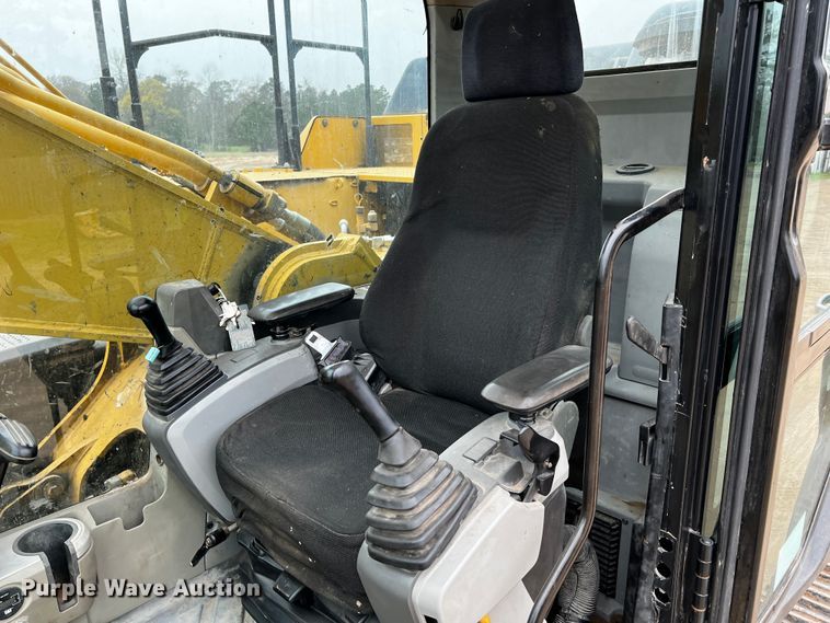 image for item DQ1983 2011 Caterpillar 336EL  excavator