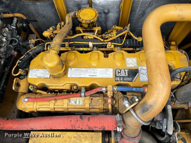 image for item DQ1983 2011 Caterpillar 336EL  excavator