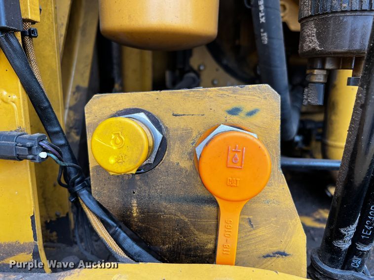 image for item DQ1983 2011 Caterpillar 336EL  excavator