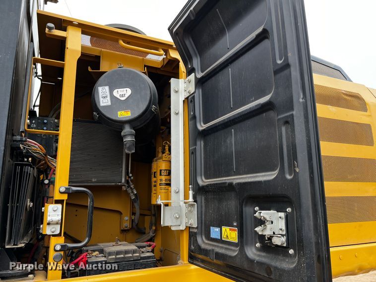 image for item DQ1983 2011 Caterpillar 336EL  excavator