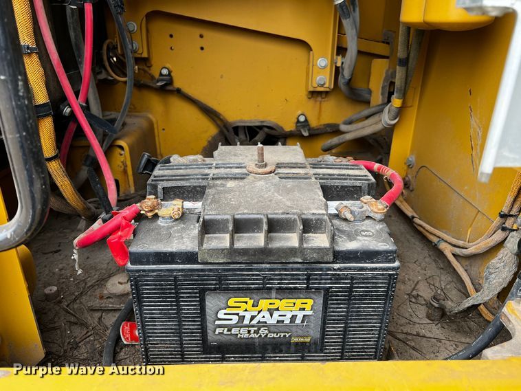 image for item DQ1983 2011 Caterpillar 336EL  excavator