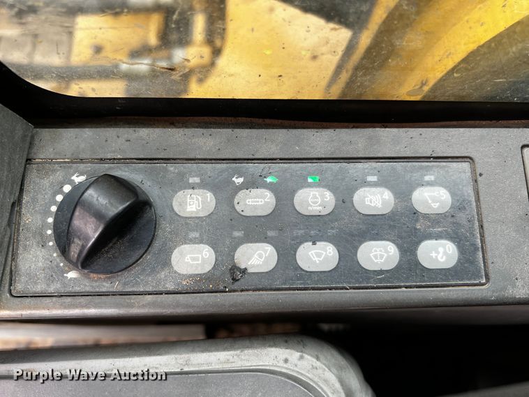 image for item DQ1984 2016 Caterpillar 336FL  excavator