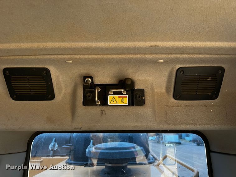 image for item DQ1984 2016 Caterpillar 336FL  excavator