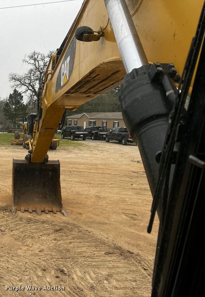 image for item DQ1984 2016 Caterpillar 336FL  excavator