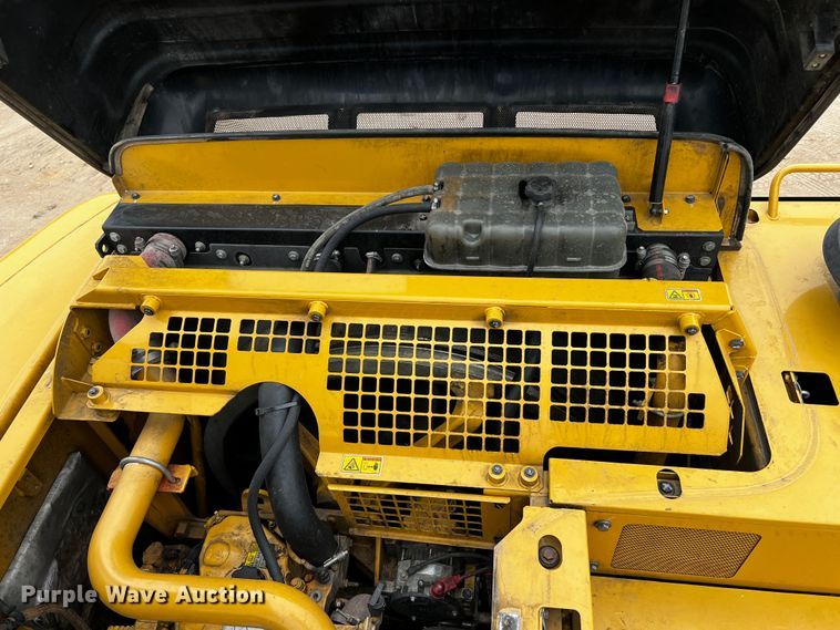 image for item DQ1984 2016 Caterpillar 336FL  excavator