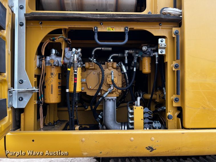 image for item DQ1984 2016 Caterpillar 336FL  excavator