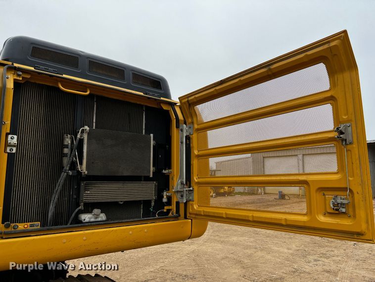 image for item DQ1984 2016 Caterpillar 336FL  excavator