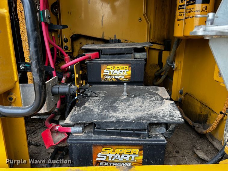 image for item DQ1984 2016 Caterpillar 336FL  excavator