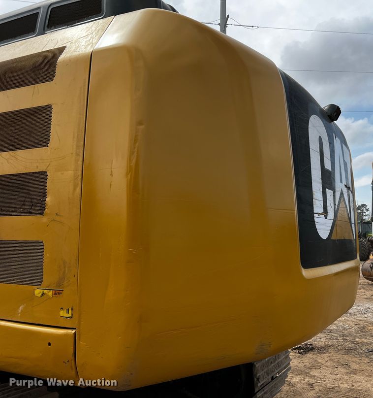 image for item DQ1985 2015 Caterpillar 336FL  excavator