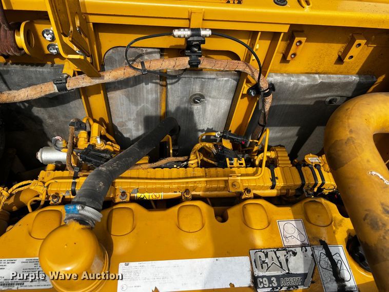 image for item DQ1985 2015 Caterpillar 336FL  excavator