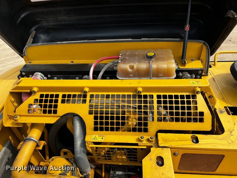 image for item DQ1985 2015 Caterpillar 336FL  excavator