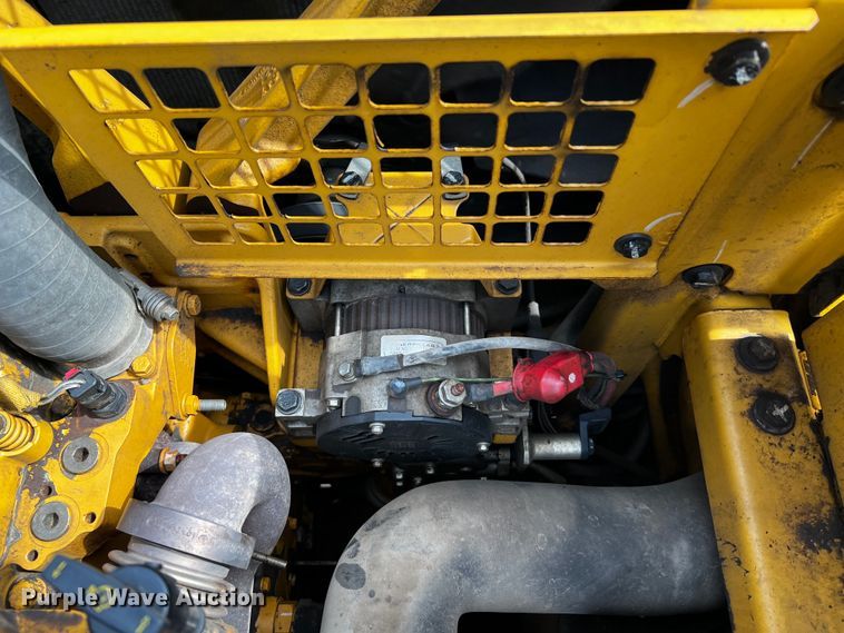 image for item DQ1985 2015 Caterpillar 336FL  excavator