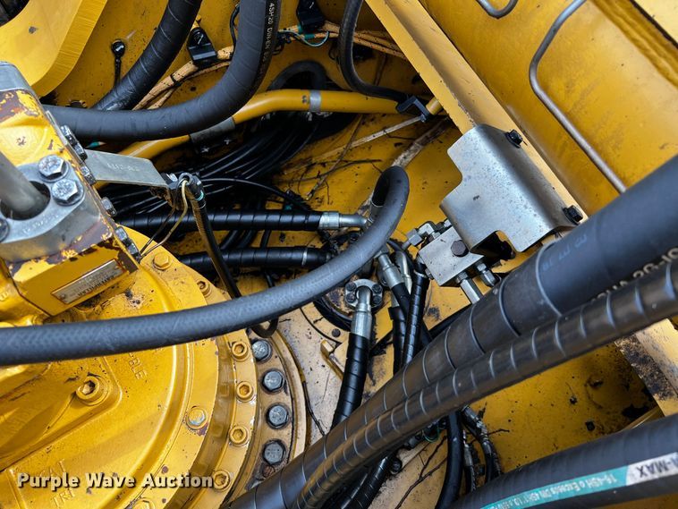 image for item DQ1985 2015 Caterpillar 336FL  excavator