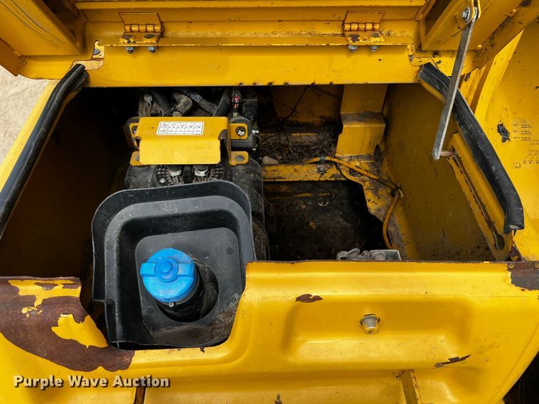 image for item DQ1985 2015 Caterpillar 336FL  excavator