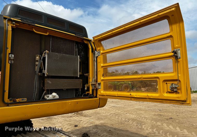 image for item DQ1985 2015 Caterpillar 336FL  excavator