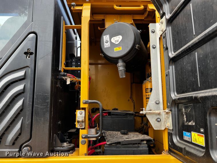 image for item DQ1985 2015 Caterpillar 336FL  excavator