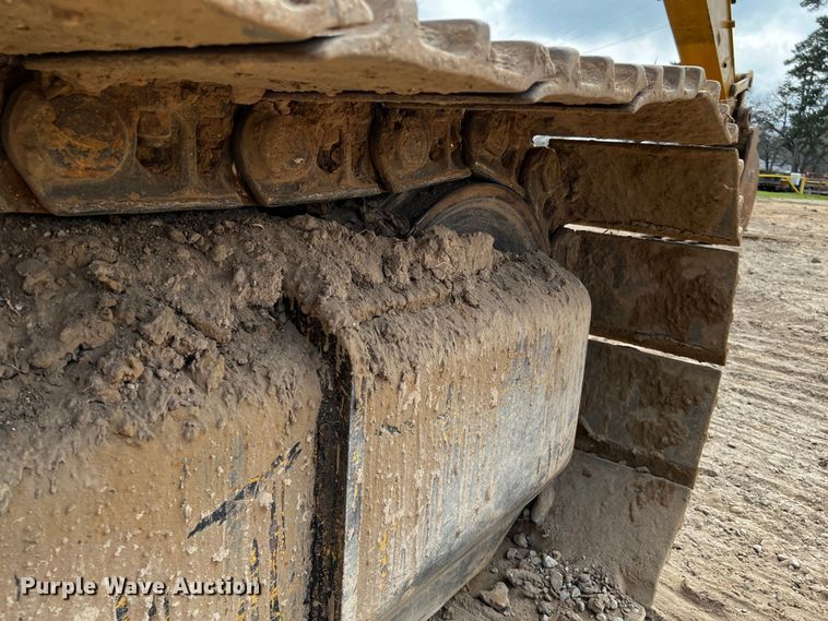 image for item DQ1985 2015 Caterpillar 336FL  excavator