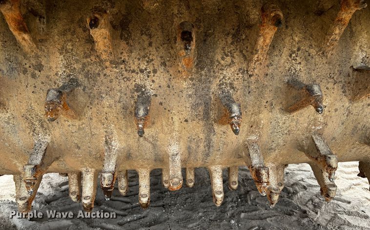 image for item DQ1986 2005 Bomag MPH454R  soil stabilizer / recycler