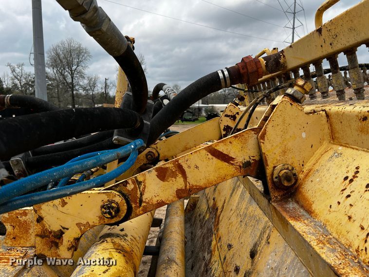 image for item DQ1986 2005 Bomag MPH454R  soil stabilizer / recycler