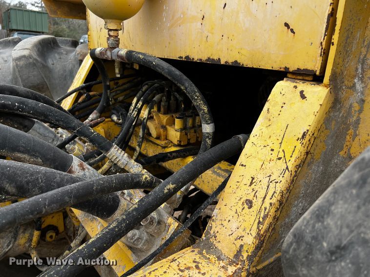 image for item DQ1986 2005 Bomag MPH454R  soil stabilizer / recycler