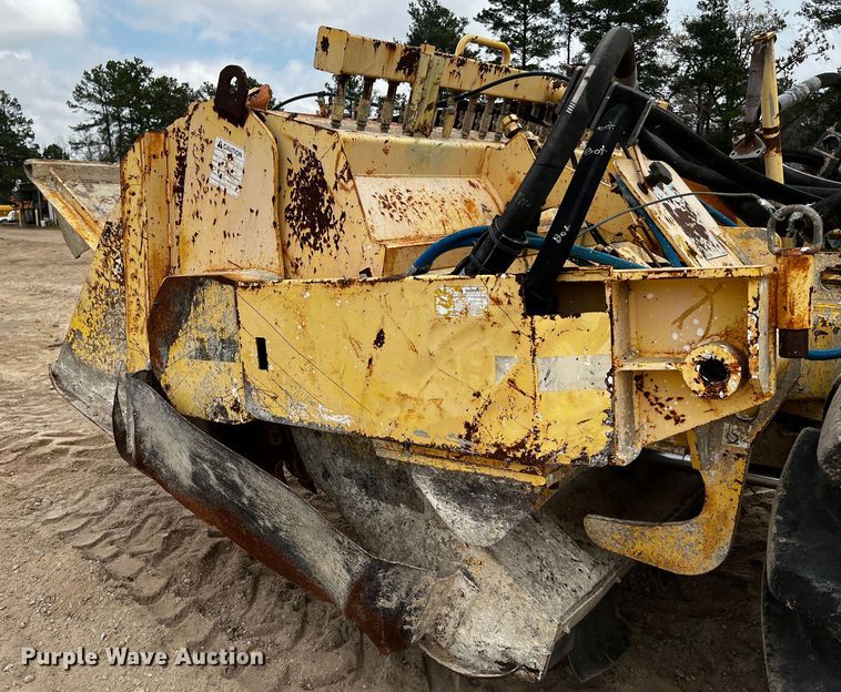 image for item DQ1986 2005 Bomag MPH454R  soil stabilizer / recycler