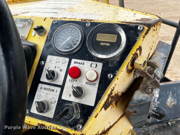 image for item DQ1986 2005 Bomag MPH454R  soil stabilizer / recycler