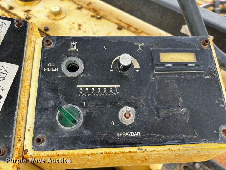 image for item DQ1986 2005 Bomag MPH454R  soil stabilizer / recycler