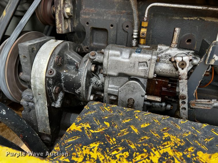 image for item DQ1986 2005 Bomag MPH454R  soil stabilizer / recycler