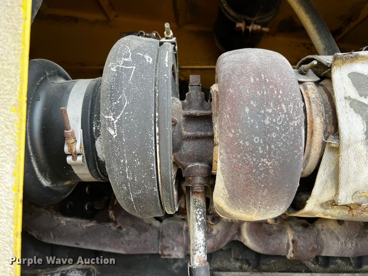 image for item DQ1986 2005 Bomag MPH454R  soil stabilizer / recycler