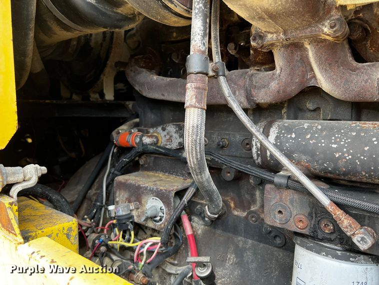 image for item DQ1986 2005 Bomag MPH454R  soil stabilizer / recycler