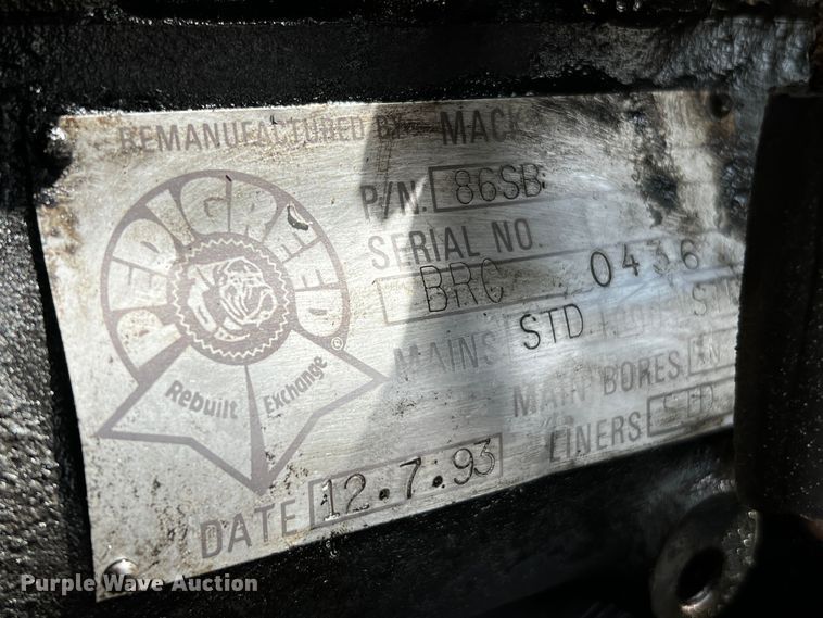 image for item DQ2004 1985 Mack  dump truck