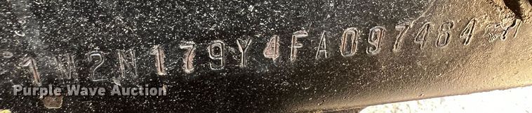 image for item DQ2004 1985 Mack  dump truck