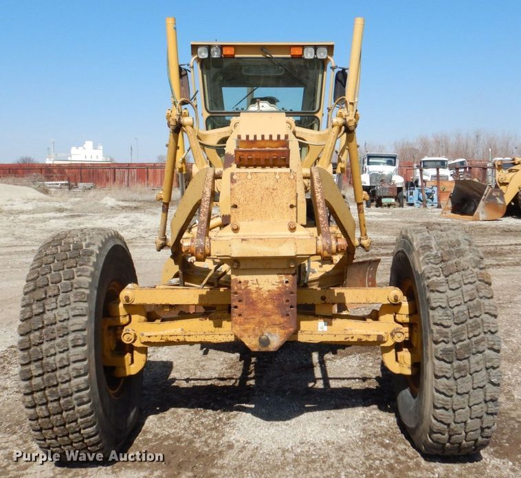 image for item DR4502 1996 Caterpillar 140H  motor grader