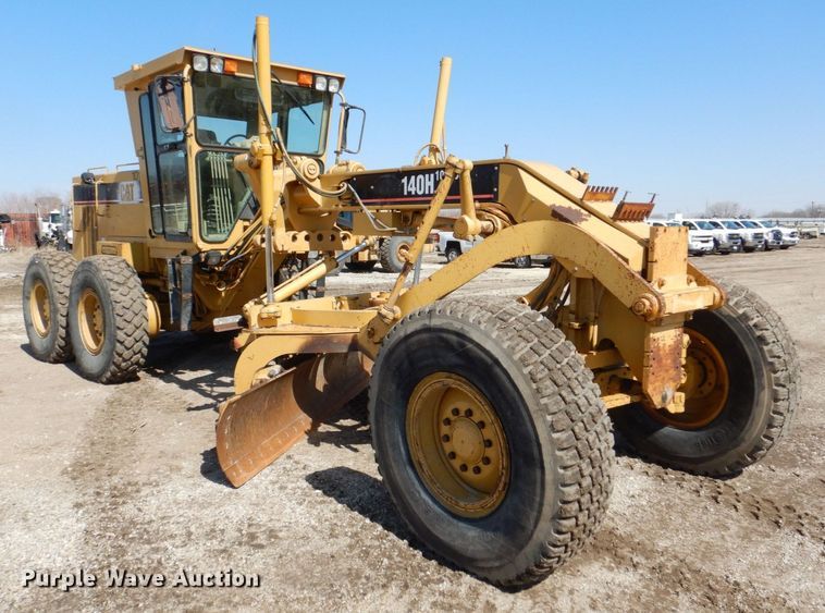 image for item DR4502 1996 Caterpillar 140H  motor grader
