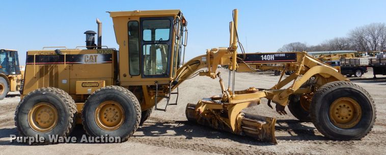 image for item DR4502 1996 Caterpillar 140H  motor grader
