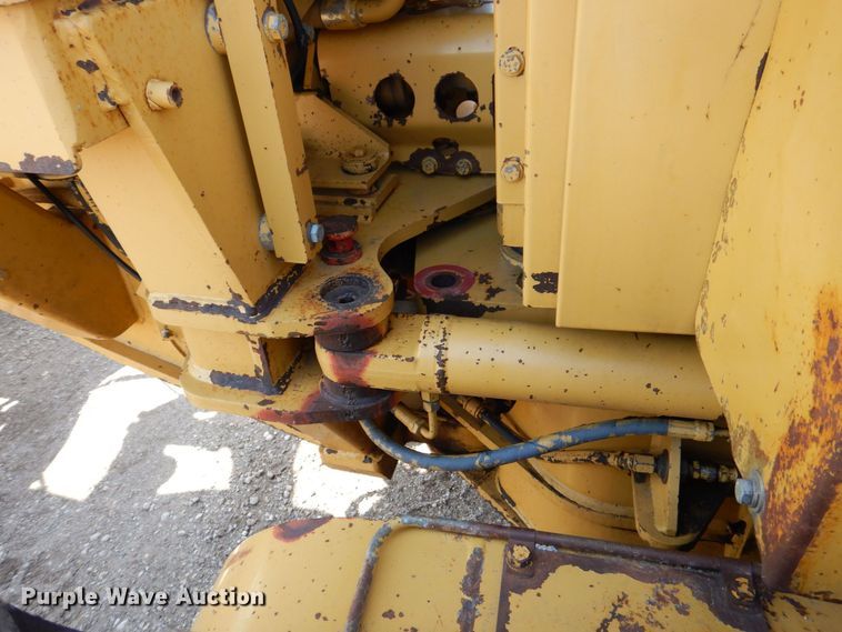 image for item DR4502 1996 Caterpillar 140H  motor grader