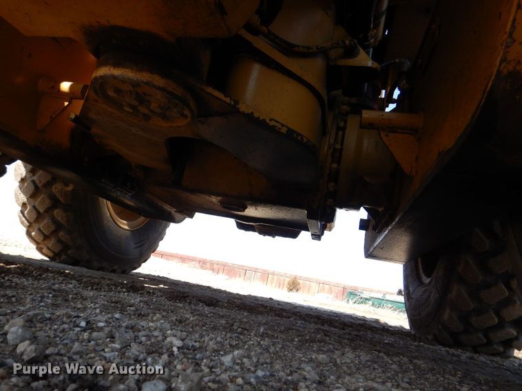 image for item DR4502 1996 Caterpillar 140H  motor grader