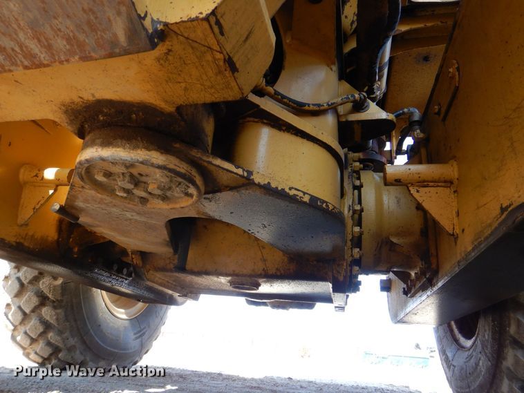 image for item DR4502 1996 Caterpillar 140H  motor grader