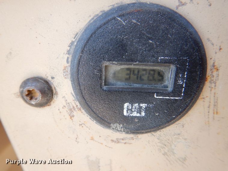 image for item DR4502 1996 Caterpillar 140H  motor grader