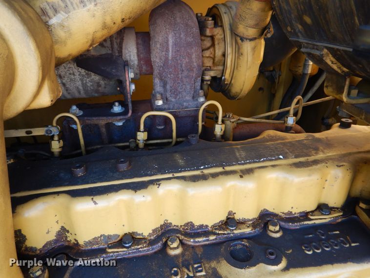 image for item DR4502 1996 Caterpillar 140H  motor grader