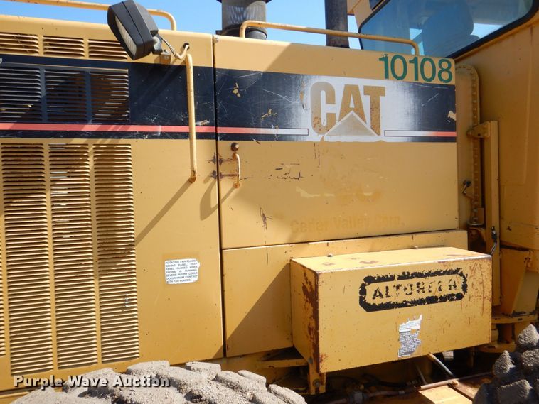 image for item DR4502 1996 Caterpillar 140H  motor grader