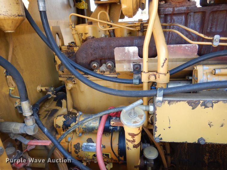 image for item DR4502 1996 Caterpillar 140H  motor grader