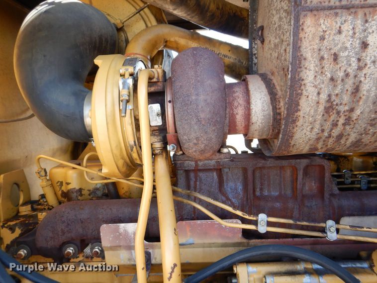 image for item DR4502 1996 Caterpillar 140H  motor grader