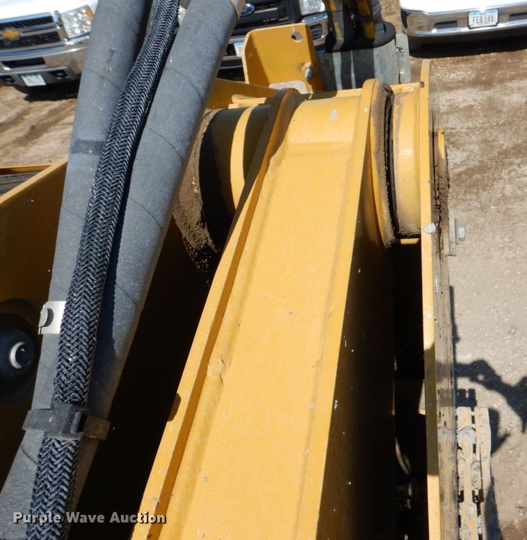 image for item DR4503 2010 Caterpillar 256C  skid steer loader