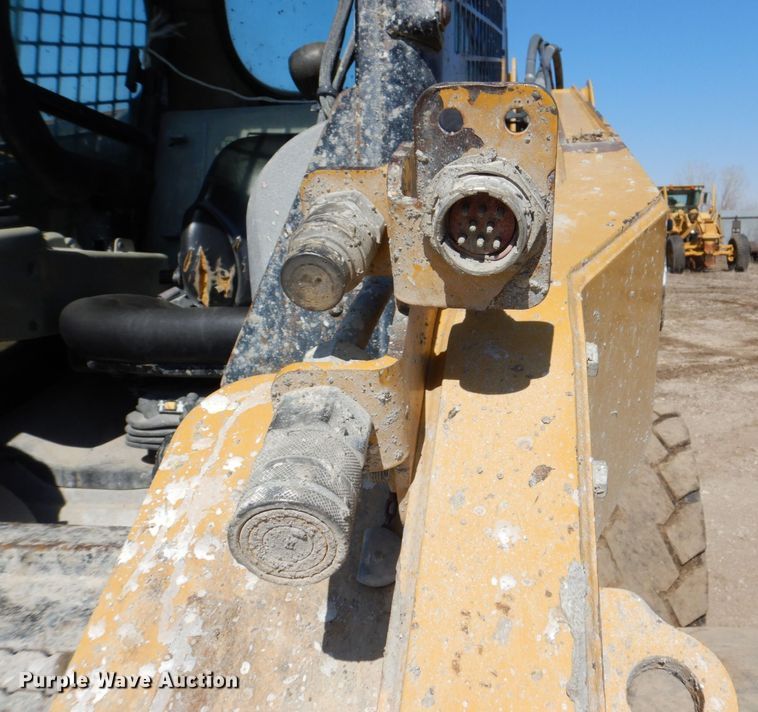 image for item DR4503 2010 Caterpillar 256C  skid steer loader