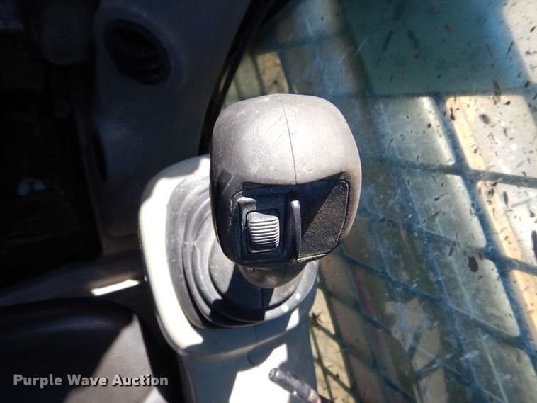 image for item DR4503 2010 Caterpillar 256C  skid steer loader