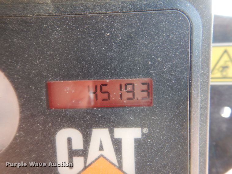 image for item DR4503 2010 Caterpillar 256C  skid steer loader