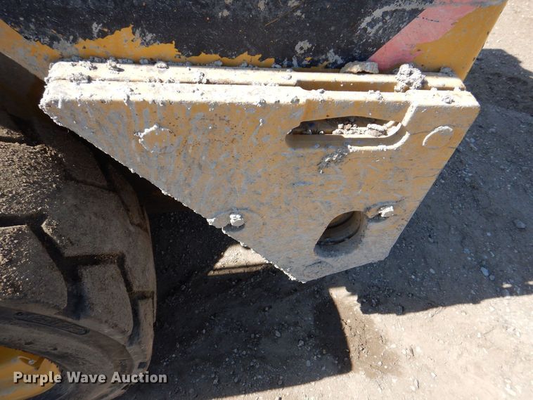 image for item DR4503 2010 Caterpillar 256C  skid steer loader